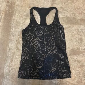 Fabletics work out top